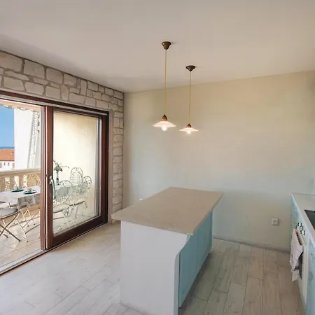 Salvia 4 Stars * Poreč