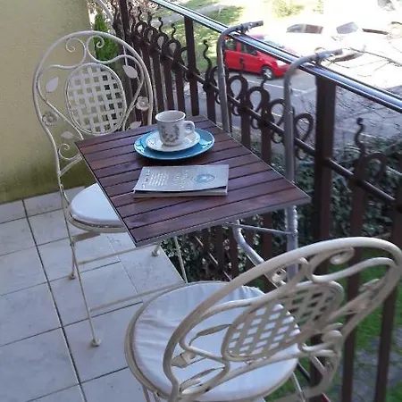 Salvia 4 Stars Apartmán